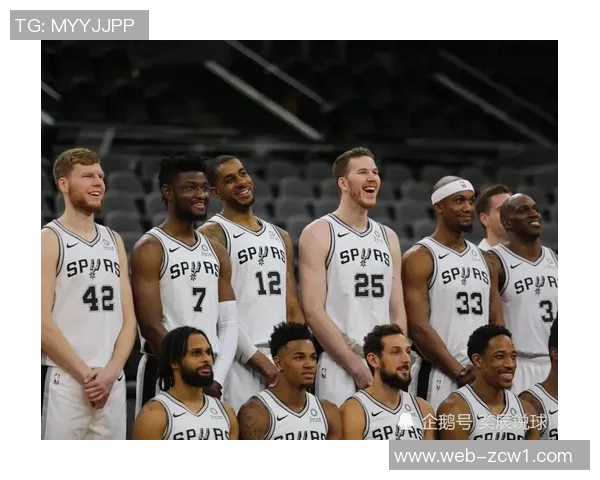 湖人新签赫伯特琼斯三年6758万多队认为其价值可达两个首轮选秀权